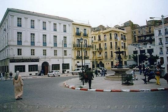 ORAN 2007 003 LA PLACE.jpg